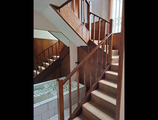 5 BEDROOM FREEHOLD FOR SALE IN UVONGO